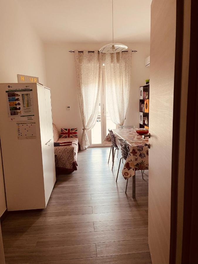 Hotel In The World Alghero Esterno foto
