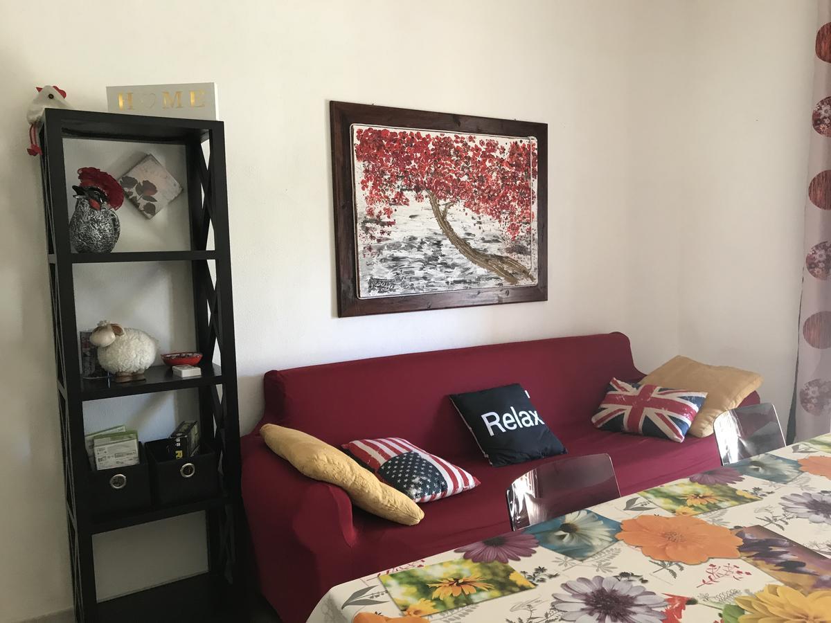 Hotel In The World Alghero Esterno foto